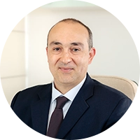 Dr. Adriano Luís Gomes 